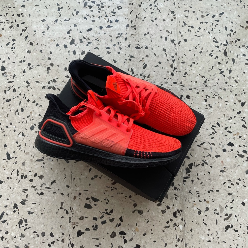 Adidas Ultraboost 19